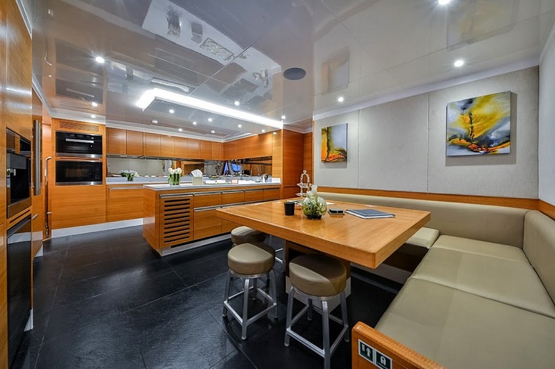 The epitome of truly royal cruising - Gulf Craft Majesty 35 luxury yacht-in
