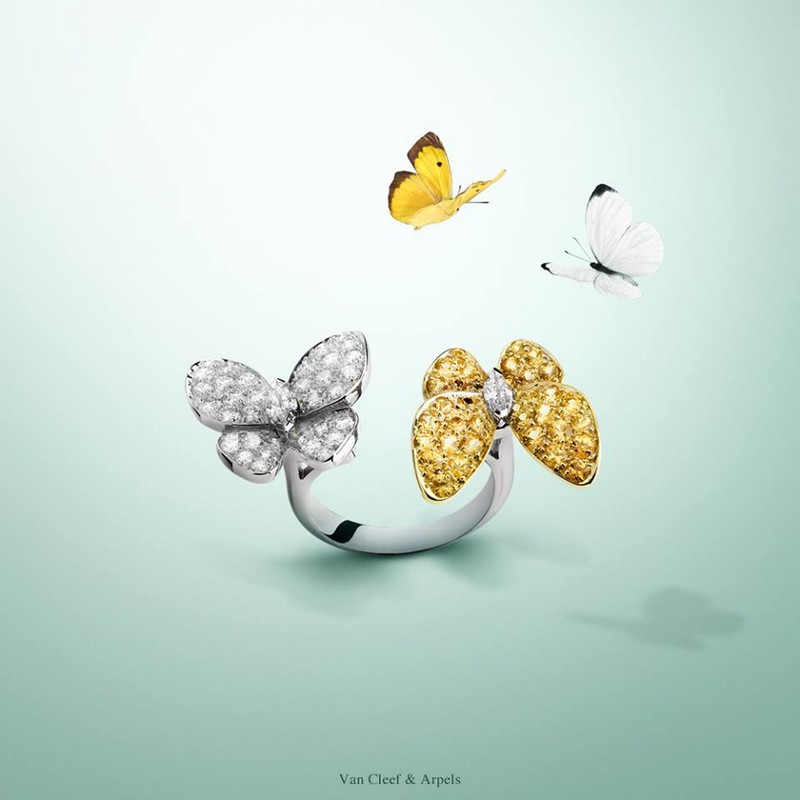 Van Cleef & Arpels Two Butterfly Between the Finger Ring - white and yellow gold, yellow sapphires, diamonds
