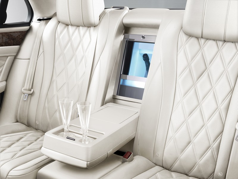 bentley-champagne-cooler-linen-bespoke-mulliner-features