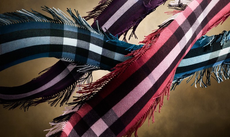 burberry fringescarf2015