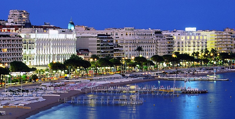 cannes by night