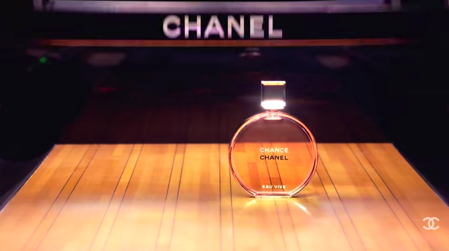 Jean-Paul Goude's Chanel Chance Eau Vive 