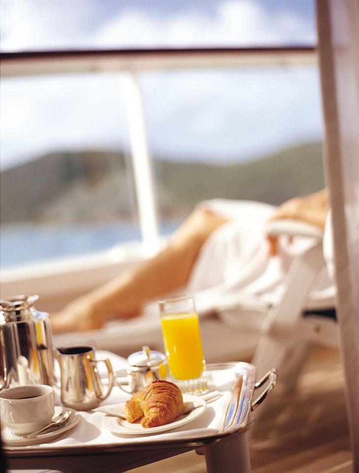 crystal cruises breakfast