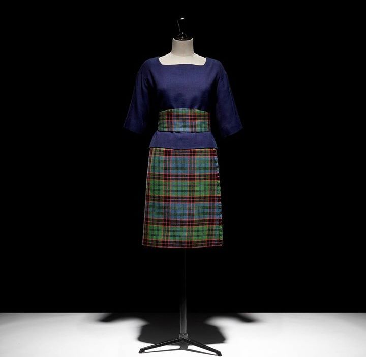 dior dresses christian dior museum-ensemble de jour écossais porté par la Duchesse de Windsor entre 1963 et 1964