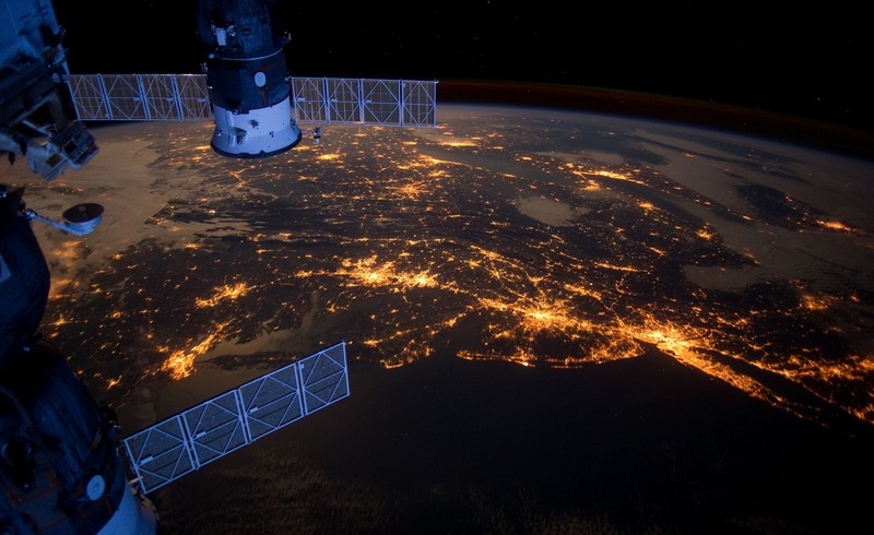 earth night lights from space