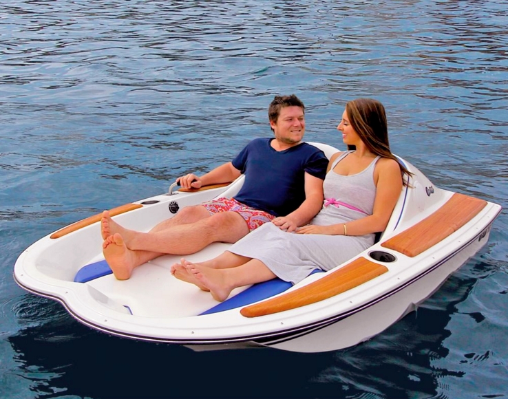 electric motorboat