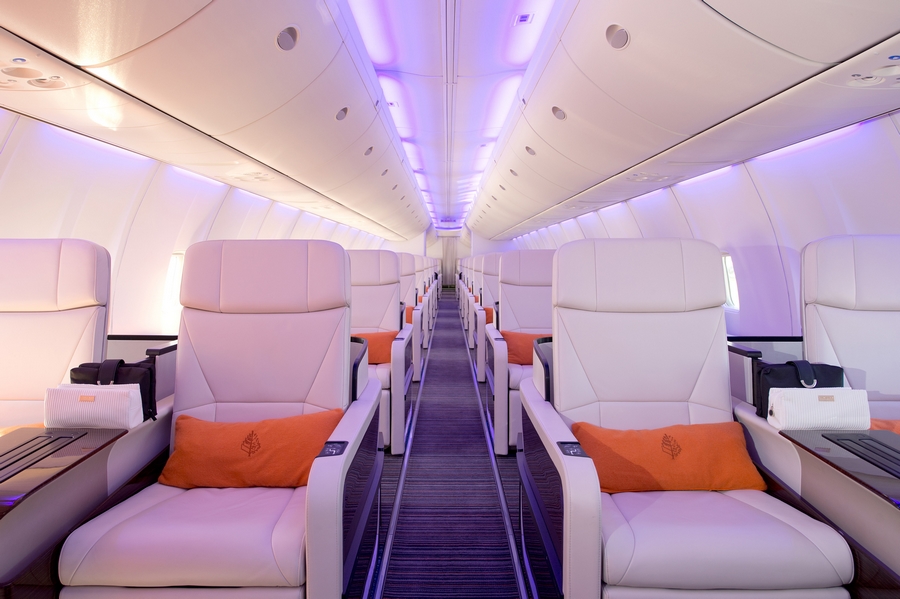four seasons private jet interior