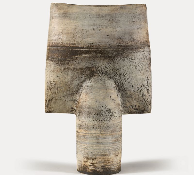 hans-coper-monumental-spade-form-vase