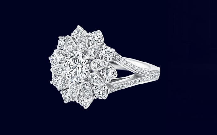 harry winston lotus cluster diamond ring