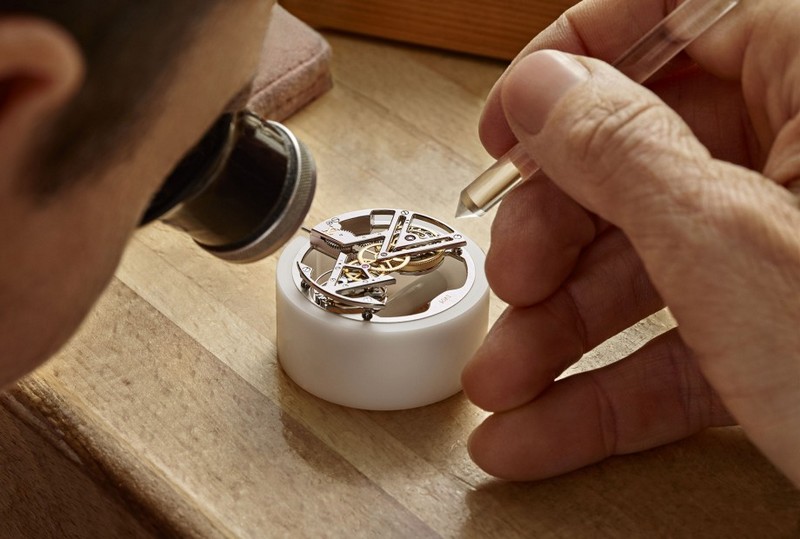 Louis Vuitton joins watchmaking's premier league 