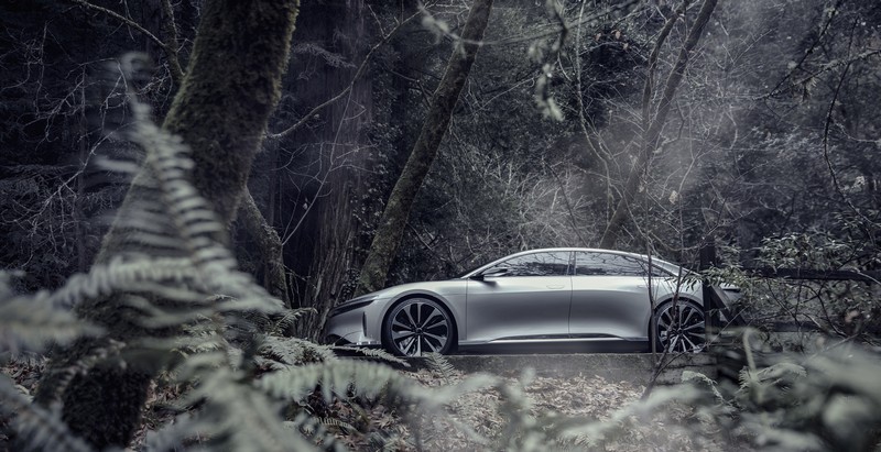 lucid-air-2019-model-car