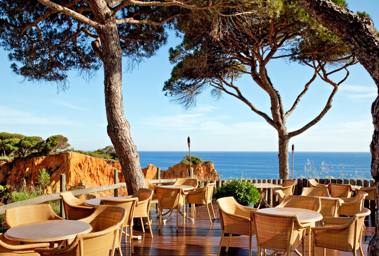 pine cliffs ocean suites - a luxury collection resort algarve - 2luxury2com-Mirador Champagne Bar