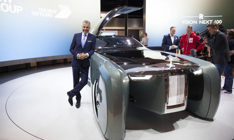 rolls-royce next vision 100 - The Vision Next 100 - the autonomous vehicle aimed at the most discerning and powerful patrons in the world-