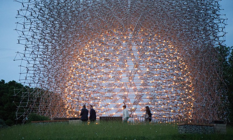 sculpture-controlled-by-bees-wolfgang-buttress-hive