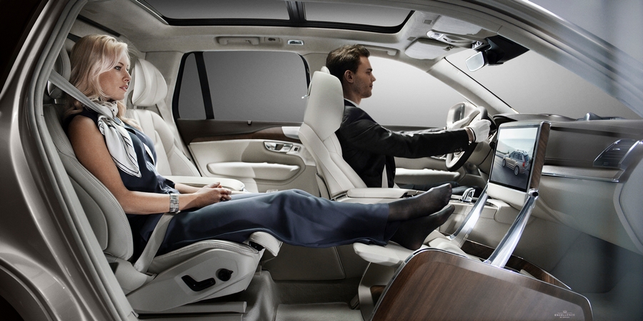 volvo lounge console-The removal of the front passenger seat allows for full forward vision creating a uniquely spacious environment.