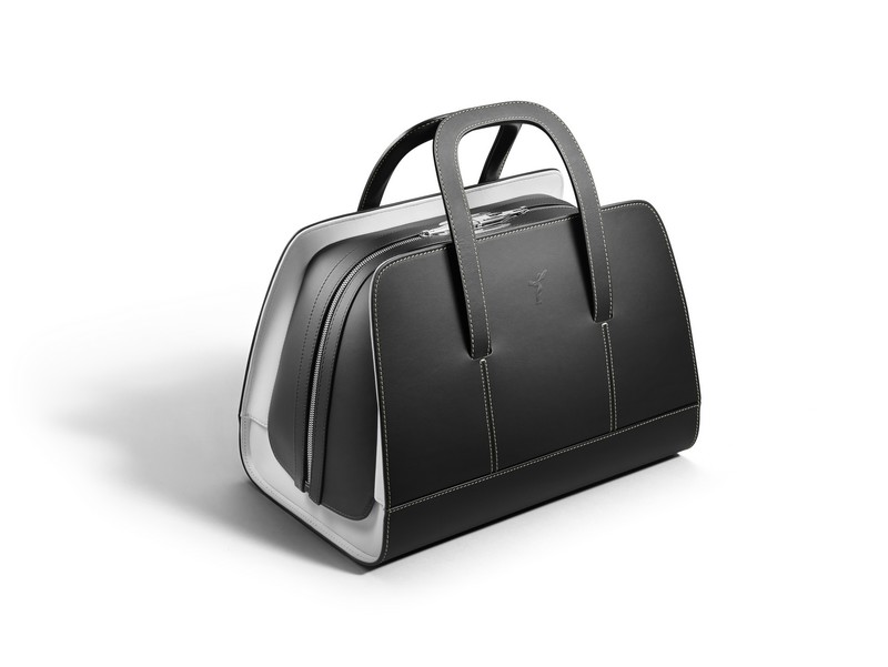 Rolls-Royce Wraith Luggage Collection takes luggage to a new realm of luxury
