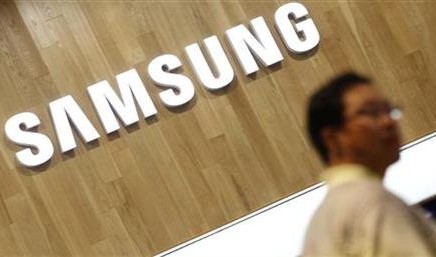 Samsung is unpacking a new Android phone in concurrence with Google