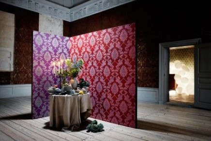 Personalized walls with Swarovski Elements – Karen Beauchamp wallpapers