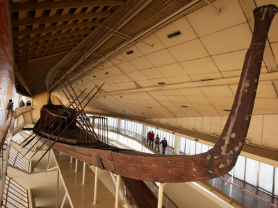 egypt begins restoring 4500-year-old pharaohs wooden boat