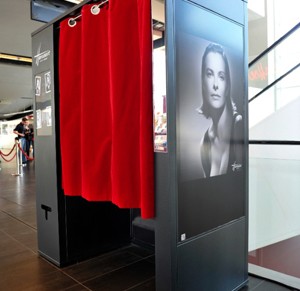 Luxury photo booth by Studio Harcourt