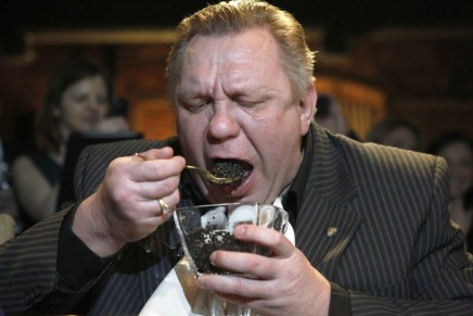 Caviar eating contest held in Russia