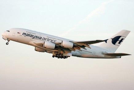 Malaysia Airlines joins superjumbo club