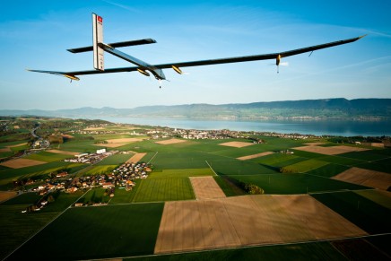 Solar aviation: First transcontinental flight for Solar Impulse aircraft