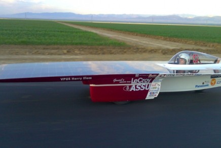 Stanford’s Xenith 100% solar powered racecar