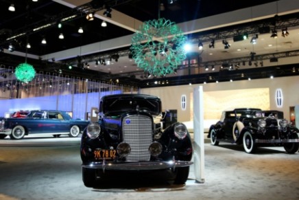 Lincoln at Los Angeles Auto Show: reinvention through seven iconic Lincolns of the past