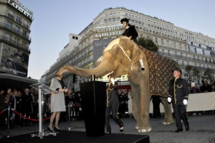 Galeries Lafayette x Louis Vuitton holiday windows