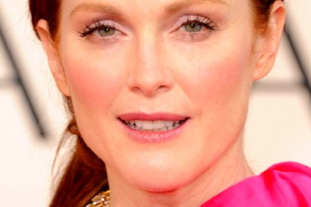 The Hours’ star Julianne Moore – face of L’Oréal Paris anti-ageing products