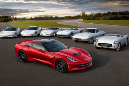 The seventh-generation 2014 Chevrolet Corvette Stingray debuts in Detroit