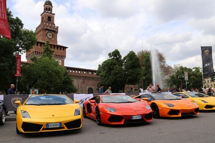 4 km of supercars on the Lamborghini Grande Giro