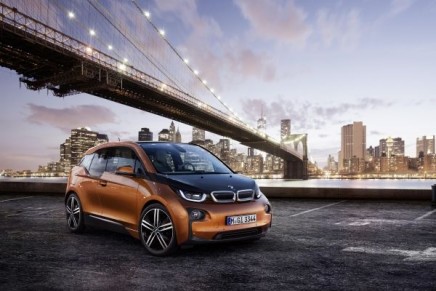 Sustainable mobility: BMW Group’s first pure electric series-produced model unveiled simultaneously worldwide