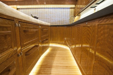 Jarrett Bay 77ft BLANK CHECK yacht awarded the Woodworking Award