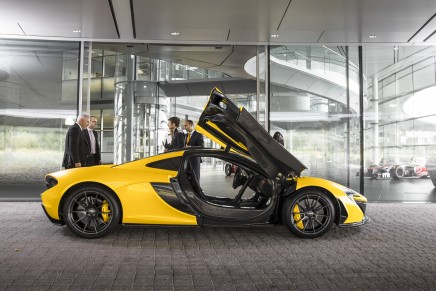 McLaren P1 supercar performance confirmed as first customer takes delivery