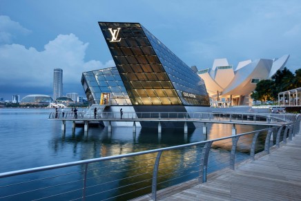 LVMH remains confident for 2013