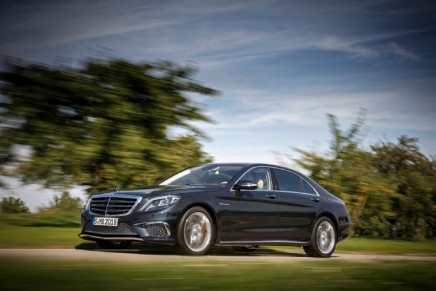 2013 LA Auto Show: The new S65 AMG  luxury sedan