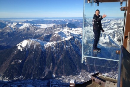 “Step into the Void” or how to levitate at 1000 meters altitude