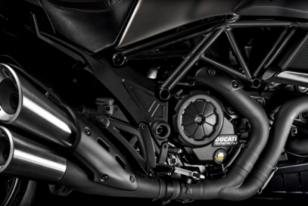 2015 Ducati Diavel Titanium limited edition superbike