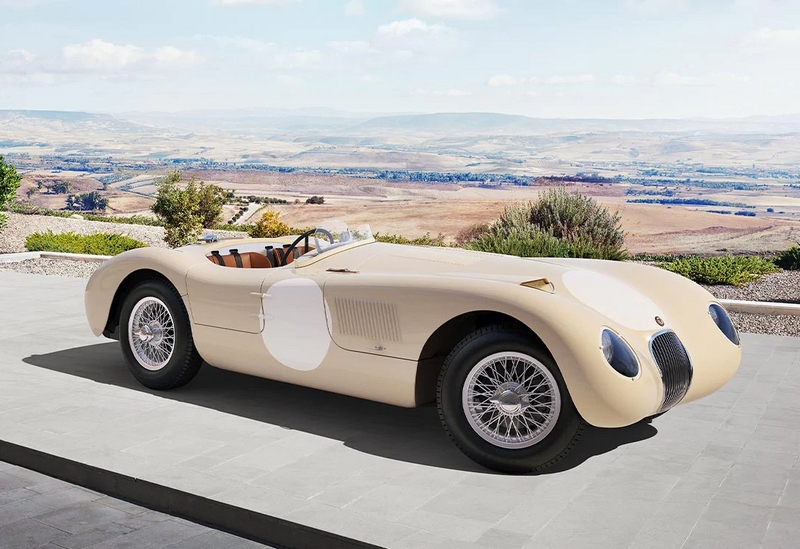 Jaguar C-Type continuation car brings back 1950s racing icon