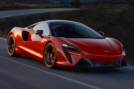 Meet the 671 bhp 2022 Artura – The High-Performance Hybrid Supercar from McLaren