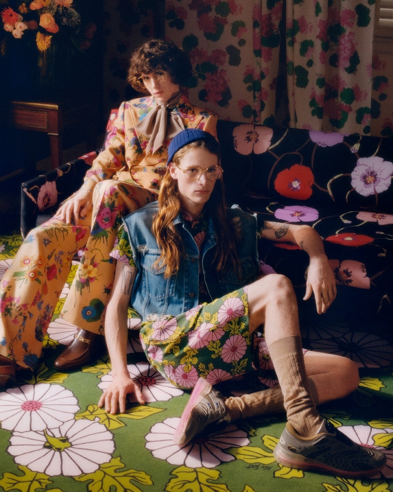 Gucci x Ken Scott: oversized floral prints in a clash of colors ...