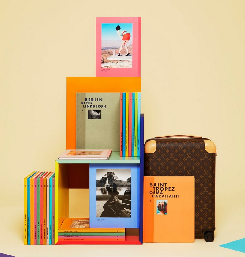 Louis Vuitton: 100 Legendary Trunks - English Version - - Art of Living -  Books and Stationery