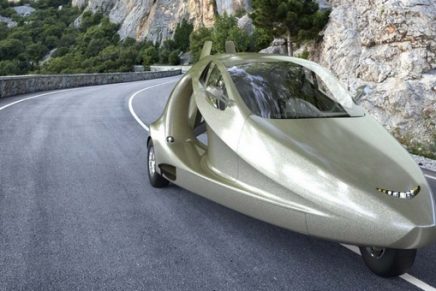 Most Popular Flying Car in History Hits New Reservation Milestones