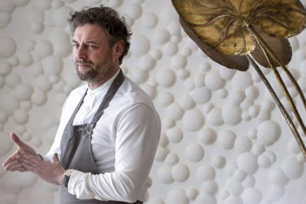 Elixir-like sauces: This new Parisian haute cuisine restaurant wins three Michelin stars in its very first year