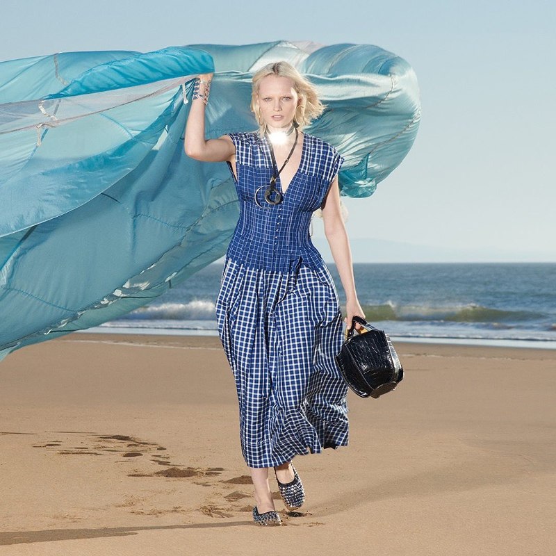 Tory Burch announced new brand's ambassador for handbags and shoes -  