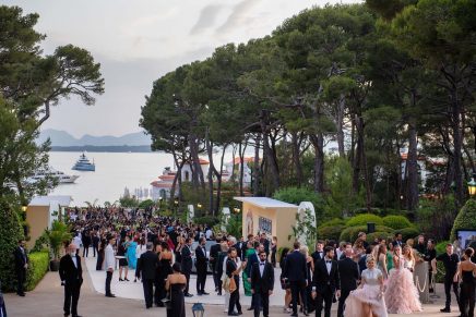 Over $19 Million Raised at 2022 amfAR Gala Cannes. Robert DeNiro was Honored Guest