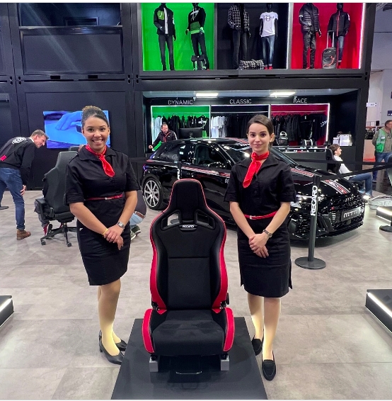 Recaro Sport C und Podium GF: Sportsitz und Rennschale