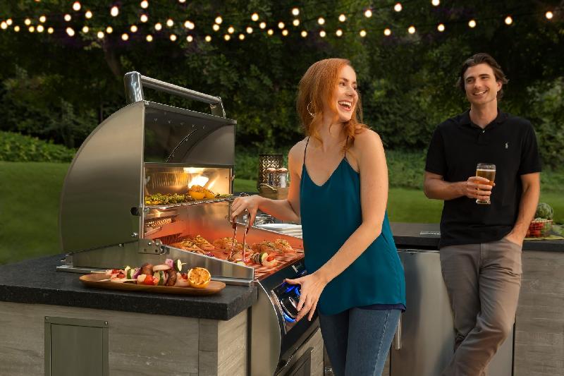 Decades of Flavor-Enhancing Design Were Incorporated into This New Luxury Electric  Grill 